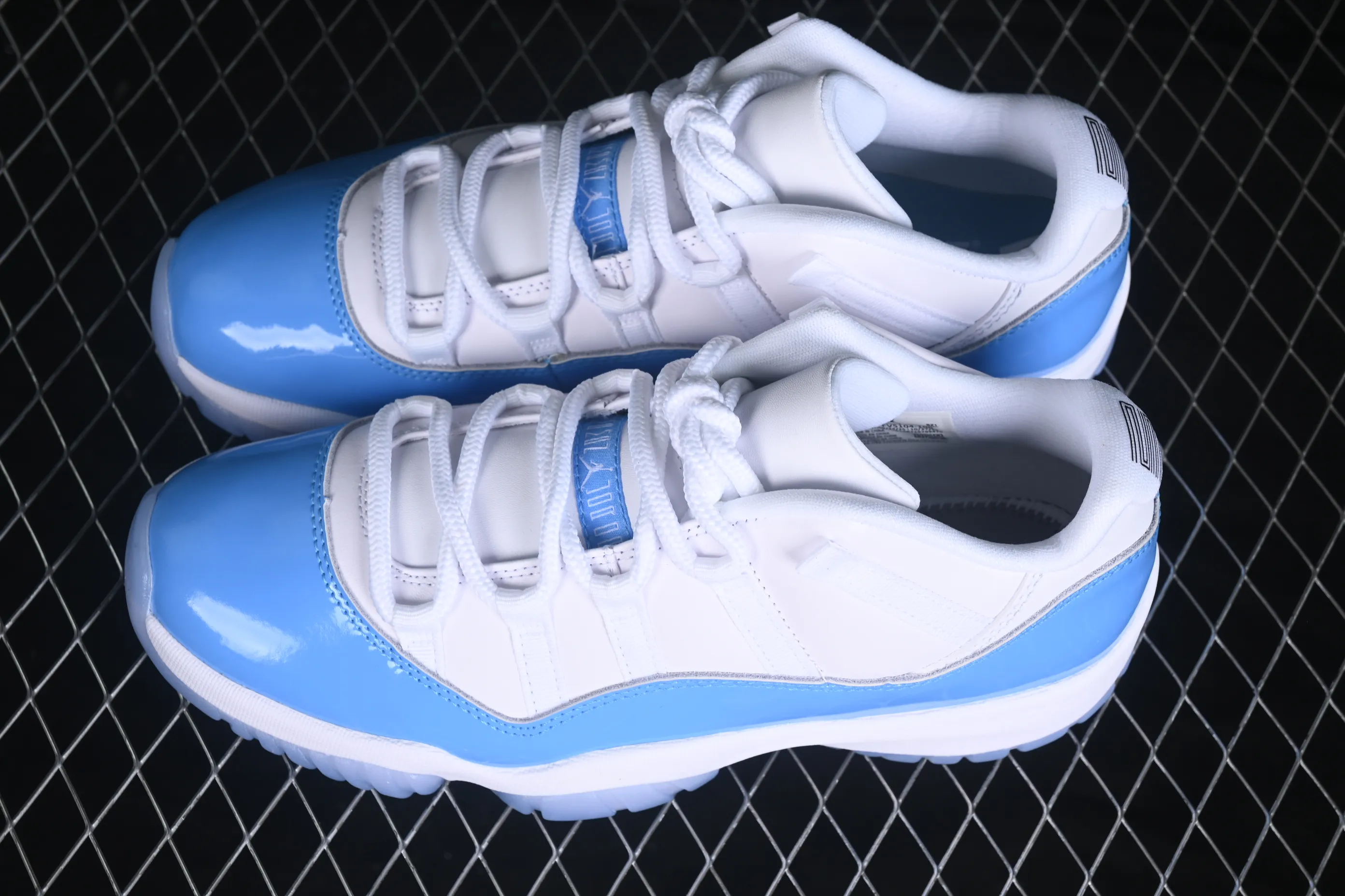 All categories Air Jordan Jordan series basketball shoes Air Jordan 11 F version Air Jordan 11 Low "University Blue" AJ11 Joe 11 University Blue FV5104-100